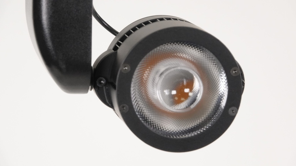 Pinspot 30W, stand-alone, choice of LED: 2700K/3000K/4000K, zoom optics:  15°-40°, DMX