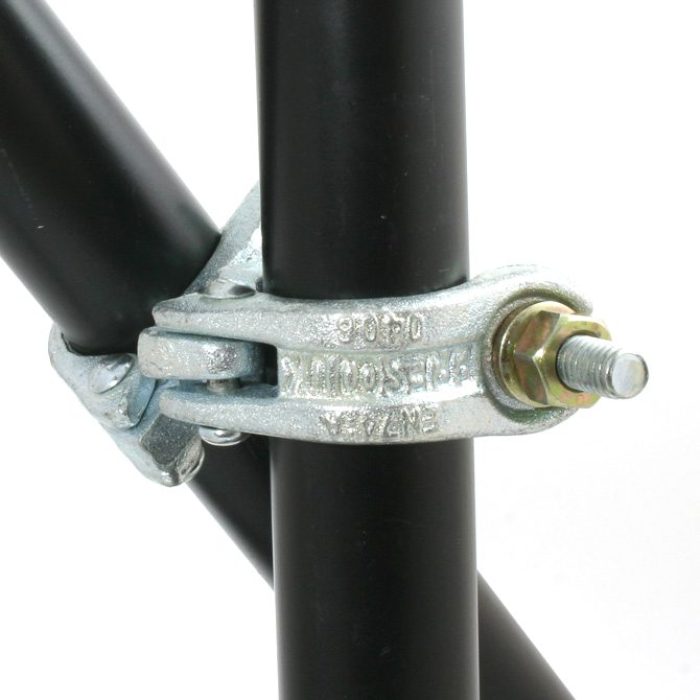 Double collier forgé pivotant pour tubes de 48-51mm